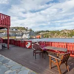 Sotra Rorbusenter Aparthotel Kåravika