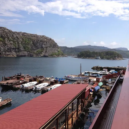 Sotra Rorbusenter Kåravika