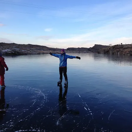 Sotra Rorbusenter 3* Kåravika