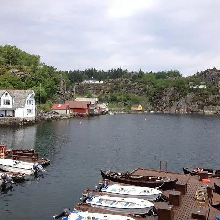 Lägenhetshotell Sotra Rorbusenter 3*